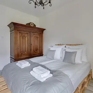 downtown-apartments-mila-baltica.sopothotels.com/